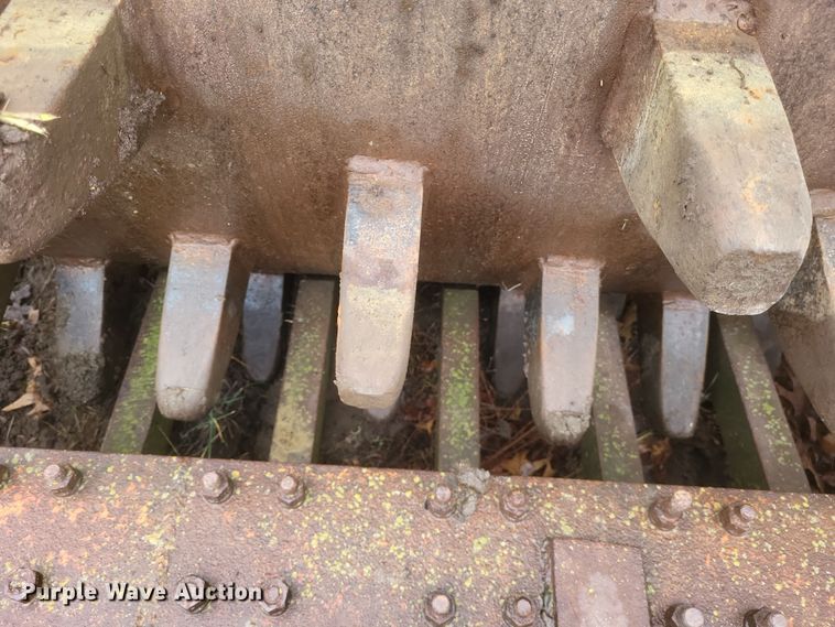 image for item DS5247 Shovel Supply Co. 120 sheepsfoot roller