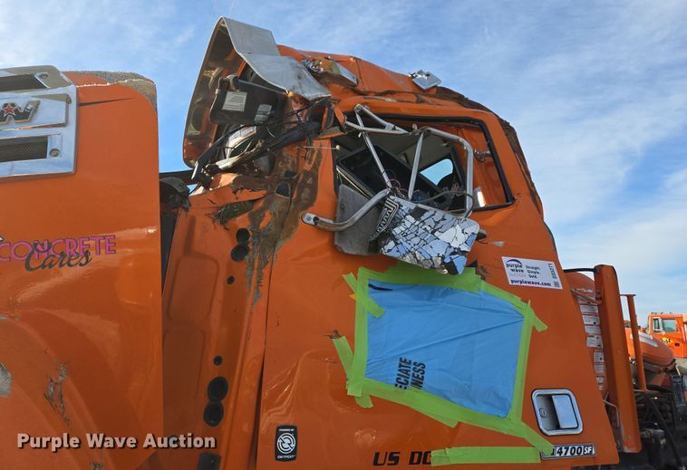 image for item DS5271 2020 Western Star 4700SF ready mix tuck cab and chassis