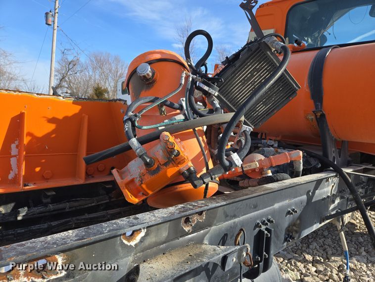 image for item DS5271 2020 Western Star 4700SF ready mix tuck cab and chassis