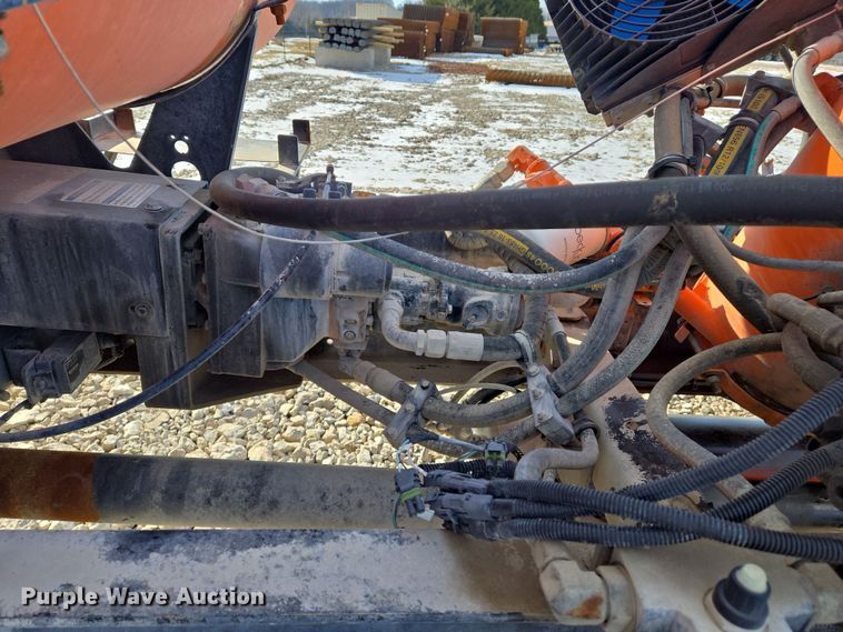 image for item DS5271 2020 Western Star 4700SF ready mix tuck cab and chassis