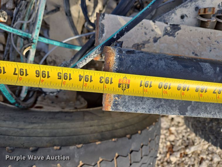 image for item DS5271 2020 Western Star 4700SF ready mix tuck cab and chassis