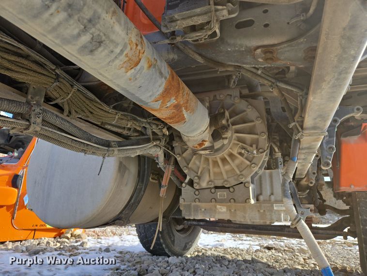 image for item DS5271 2020 Western Star 4700SF ready mix tuck cab and chassis