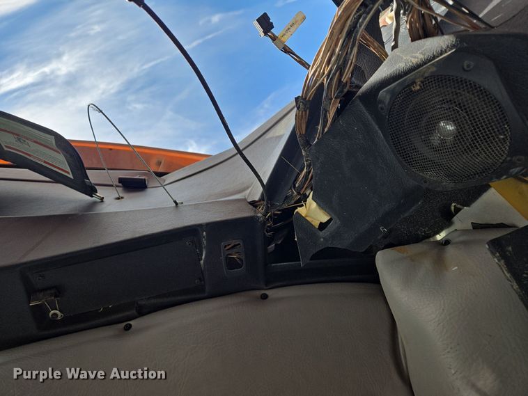 image for item DS5271 2020 Western Star 4700SF ready mix tuck cab and chassis