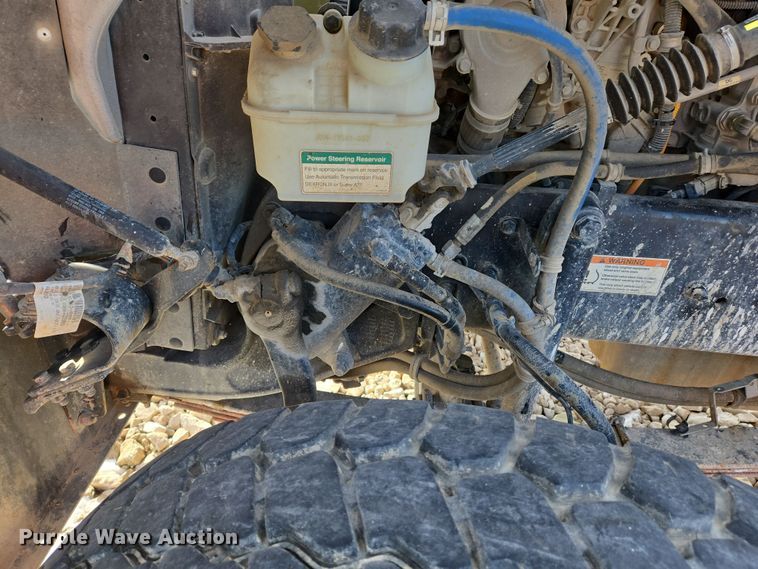 image for item DS5271 2020 Western Star 4700SF ready mix tuck cab and chassis