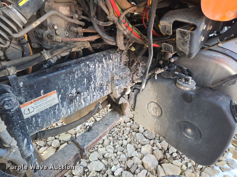 image for item DS5271 2020 Western Star 4700SF ready mix tuck cab and chassis