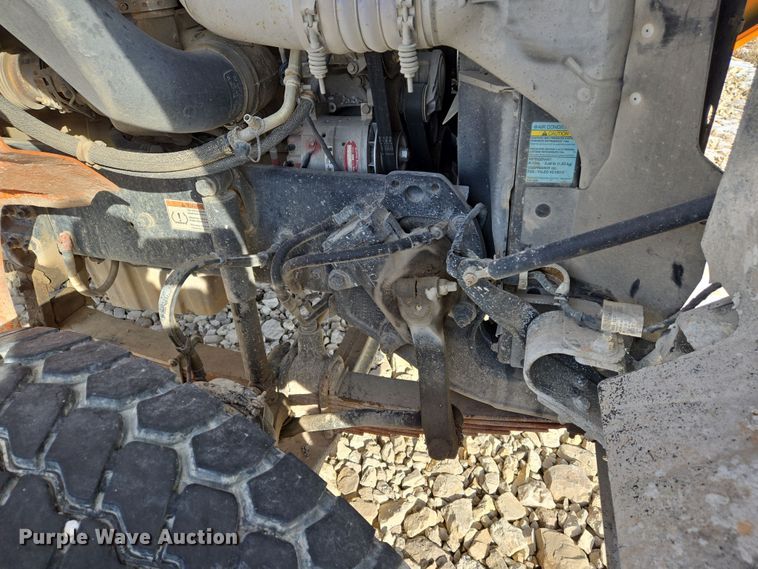 image for item DS5271 2020 Western Star 4700SF ready mix tuck cab and chassis