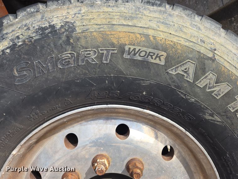 image for item DS5271 2020 Western Star 4700SF ready mix tuck cab and chassis