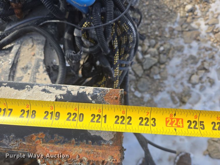 image for item DS5273 2015 Western Star 4700SF ready mix truck cab and chassis