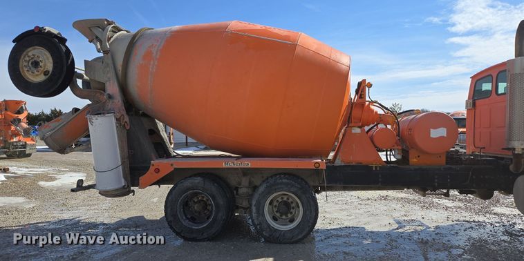 image for item DS5274 2003 Sterling L-Line ready mix truck