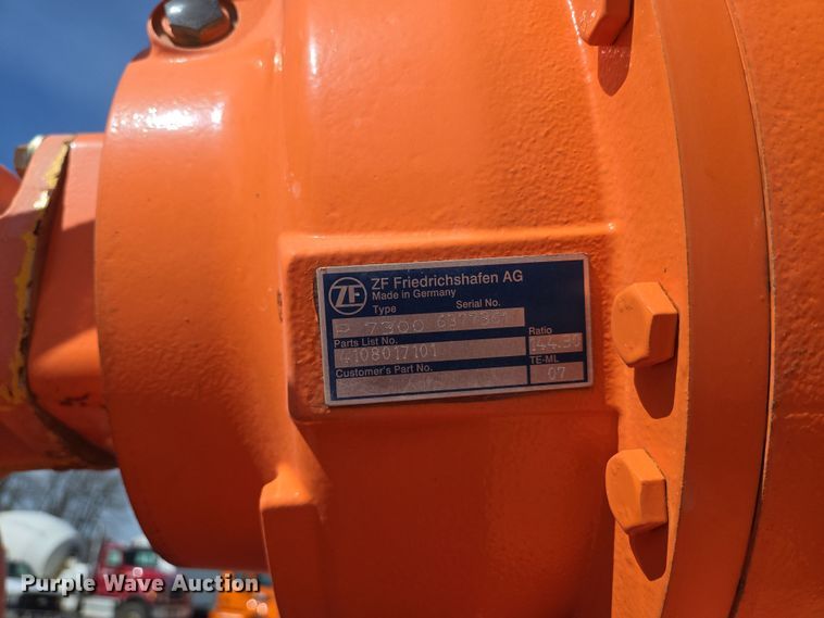 image for item DS5274 2003 Sterling L-Line ready mix truck