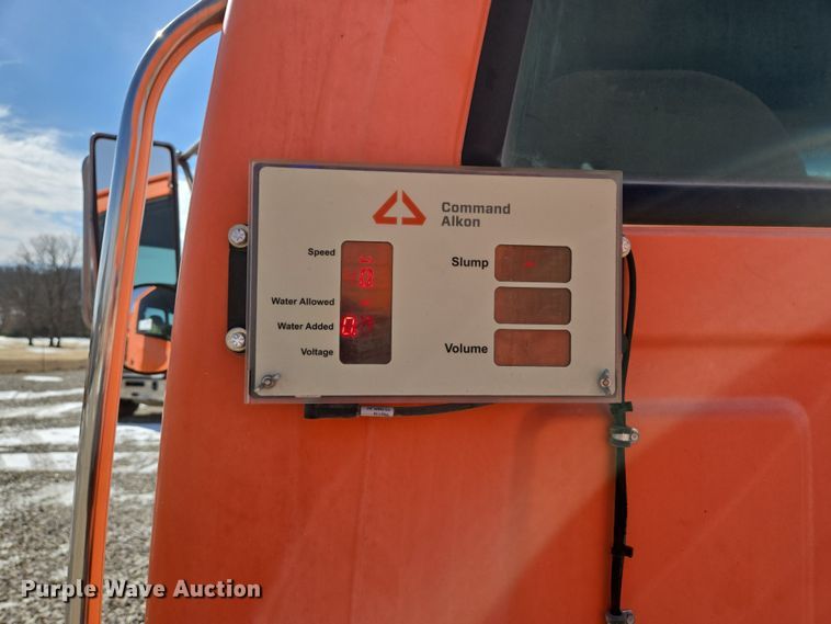 image for item DS5274 2003 Sterling L-Line ready mix truck