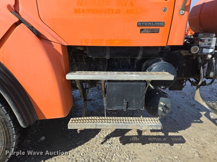 image for item DS5274 2003 Sterling L-Line ready mix truck