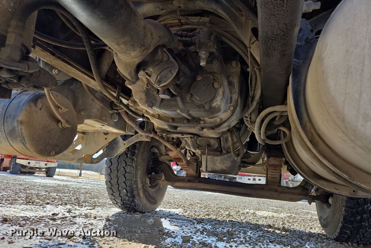 image for item DS5274 2003 Sterling L-Line ready mix truck