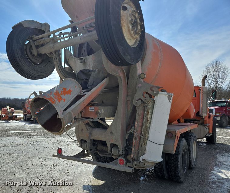 image for item DS5274 2003 Sterling L-Line ready mix truck