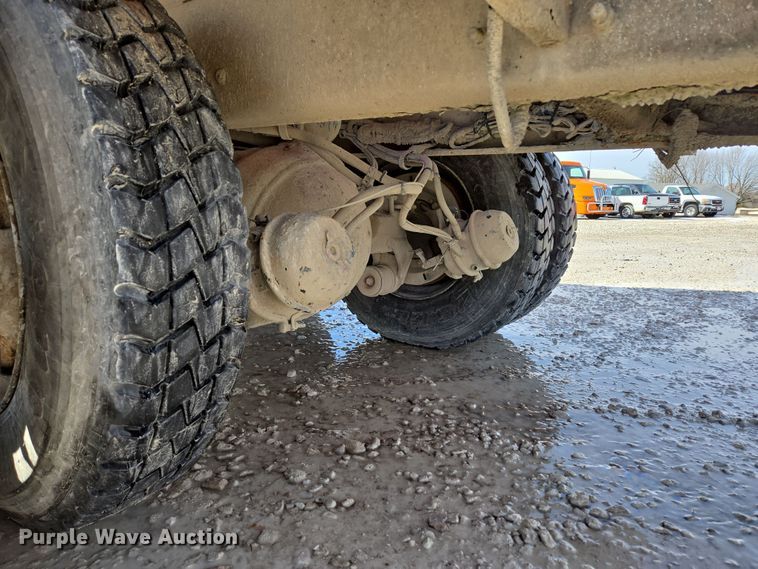 image for item DS5274 2003 Sterling L-Line ready mix truck