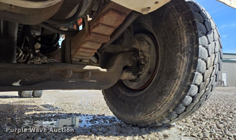 image for item DS5274 2003 Sterling L-Line ready mix truck