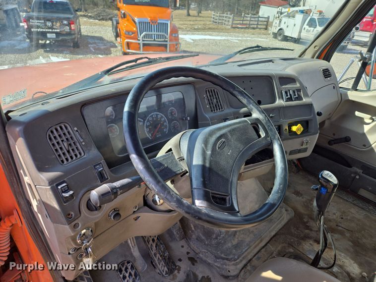 image for item DS5274 2003 Sterling L-Line ready mix truck