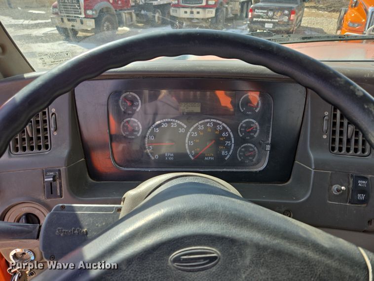 image for item DS5274 2003 Sterling L-Line ready mix truck