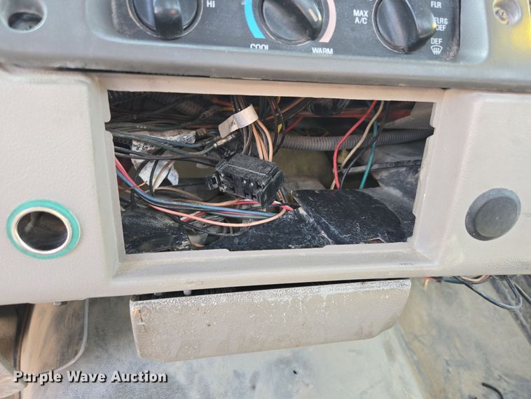 image for item DS5274 2003 Sterling L-Line ready mix truck