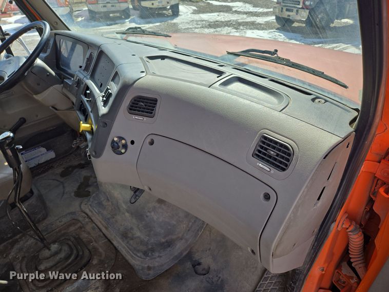 image for item DS5274 2003 Sterling L-Line ready mix truck