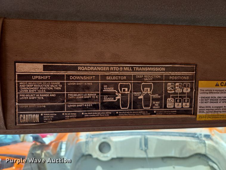 image for item DS5274 2003 Sterling L-Line ready mix truck