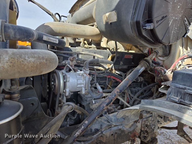 image for item DS5274 2003 Sterling L-Line ready mix truck