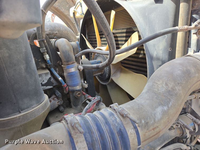 image for item DS5274 2003 Sterling L-Line ready mix truck