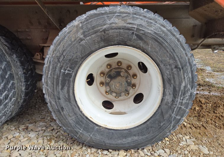 image for item DS5274 2003 Sterling L-Line ready mix truck