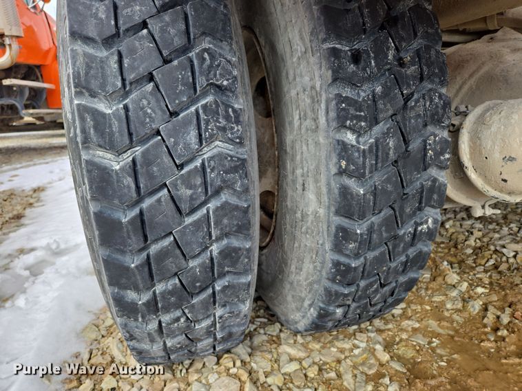 image for item DS5274 2003 Sterling L-Line ready mix truck