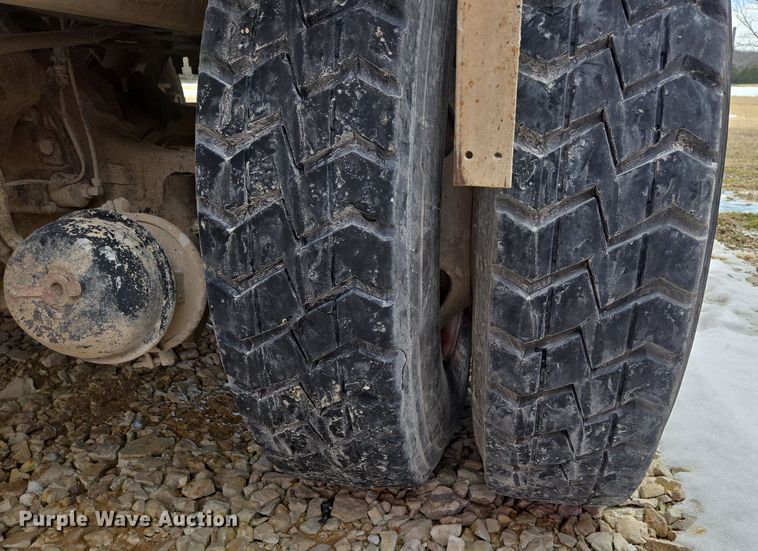 image for item DS5274 2003 Sterling L-Line ready mix truck