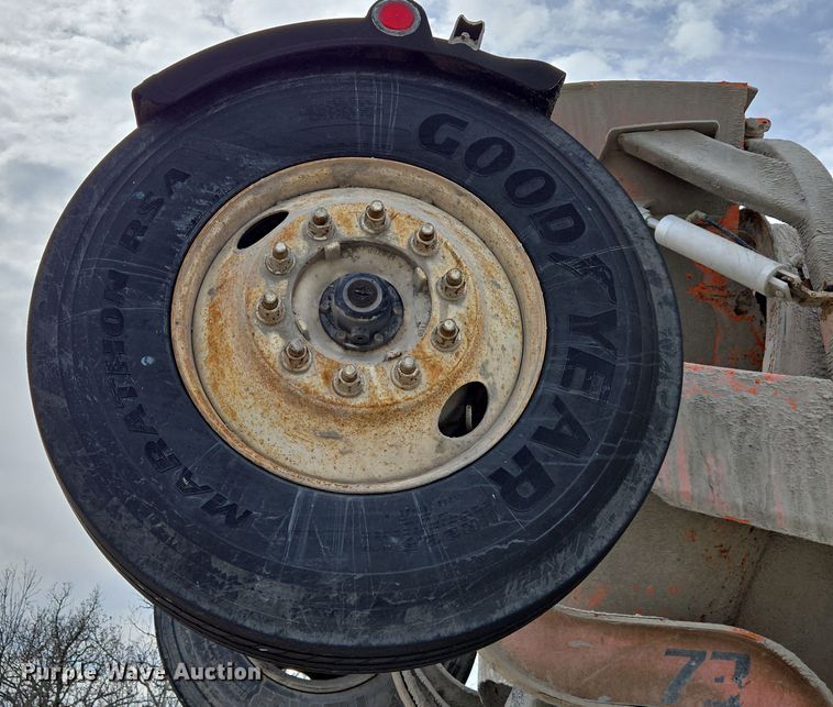 image for item DS5274 2003 Sterling L-Line ready mix truck