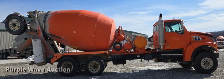 image for item DS5275 2007 Sterling L-Line ready mix truck