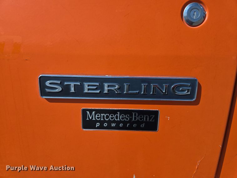 image for item DS5275 2007 Sterling L-Line ready mix truck