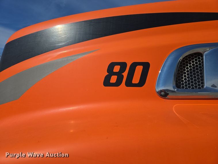 image for item DS5275 2007 Sterling L-Line ready mix truck