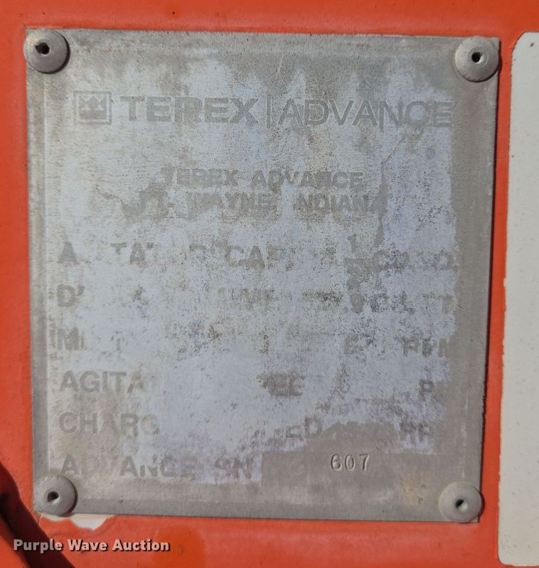 image for item DS5275 2007 Sterling L-Line ready mix truck