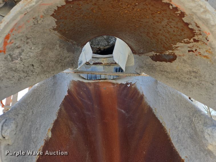 image for item DS5275 2007 Sterling L-Line ready mix truck