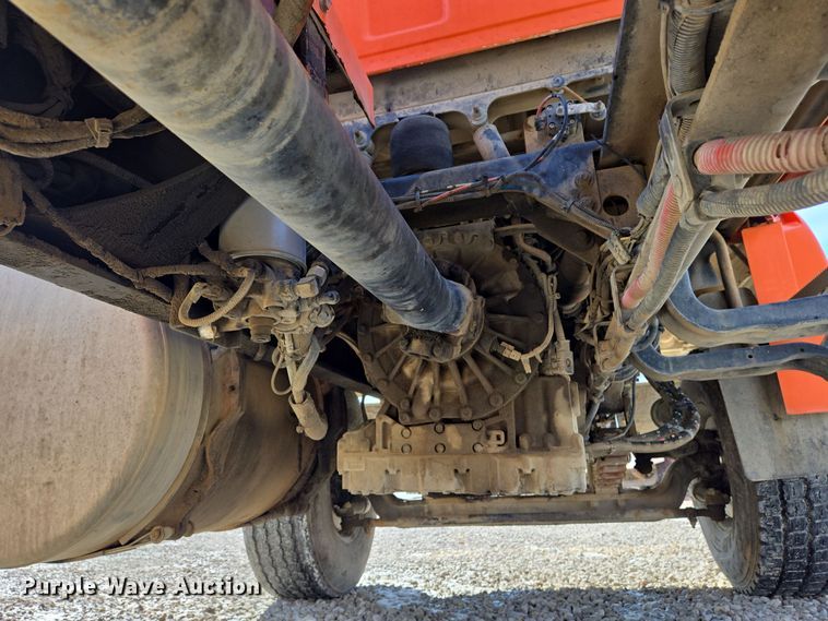 image for item DS5275 2007 Sterling L-Line ready mix truck