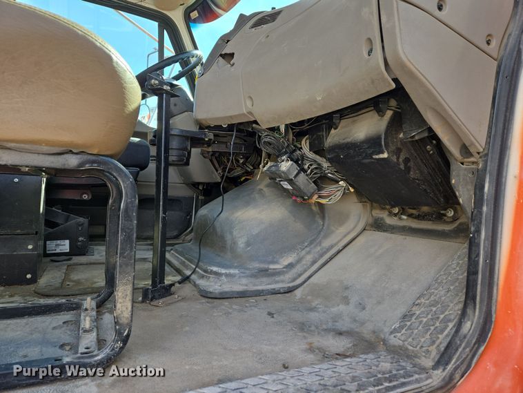 image for item DS5275 2007 Sterling L-Line ready mix truck