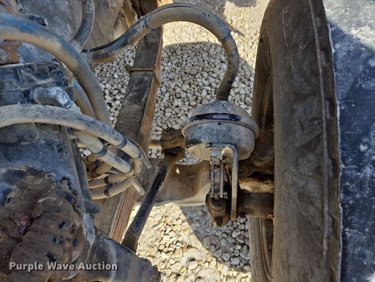 image for item DS5275 2007 Sterling L-Line ready mix truck