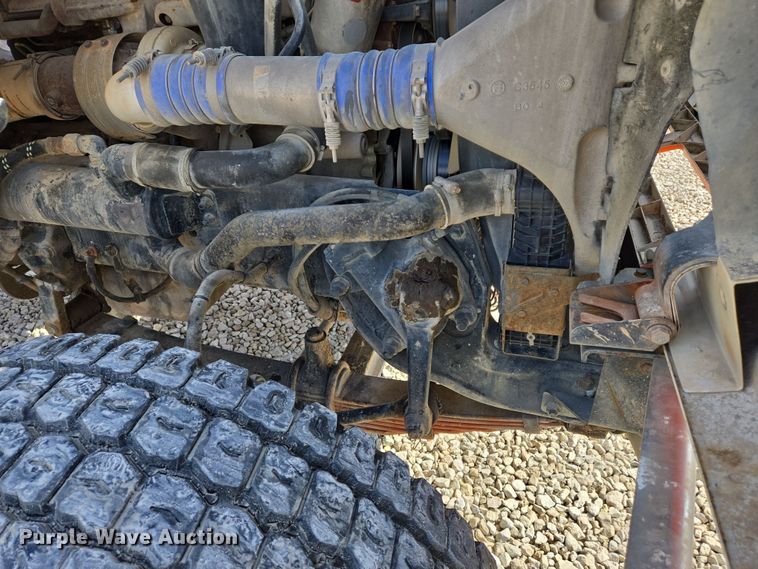 image for item DS5275 2007 Sterling L-Line ready mix truck