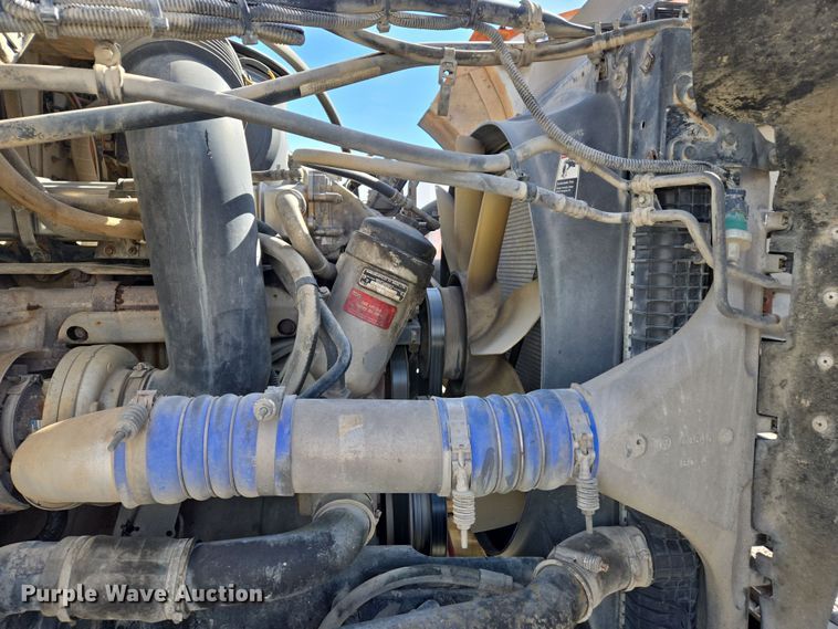 image for item DS5275 2007 Sterling L-Line ready mix truck