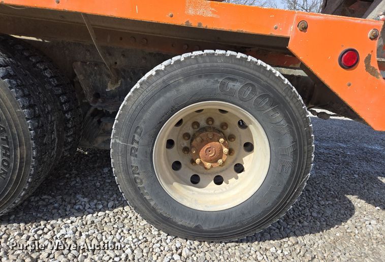 image for item DS5275 2007 Sterling L-Line ready mix truck