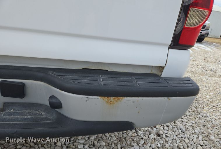 image for item DS5276 2006 Chevrolet Silverado 1500 pickup truck