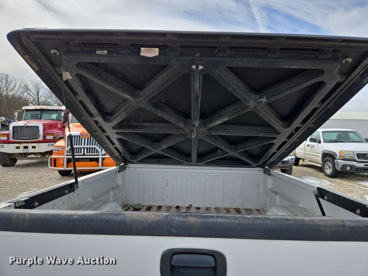 image for item DS5276 2006 Chevrolet Silverado 1500 pickup truck