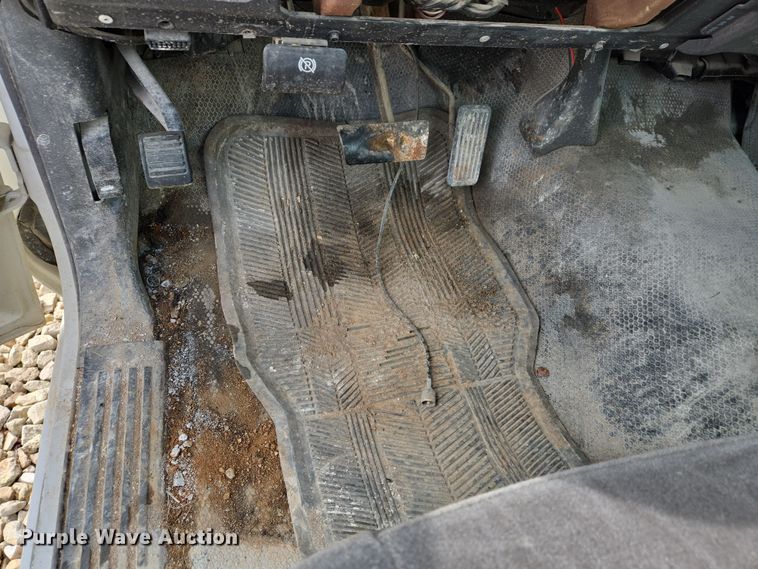 image for item DS5276 2006 Chevrolet Silverado 1500 pickup truck