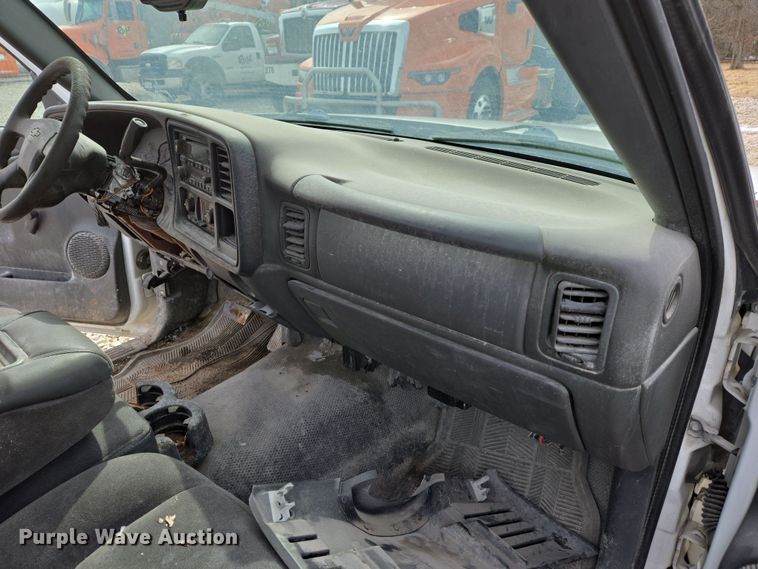 image for item DS5276 2006 Chevrolet Silverado 1500 pickup truck