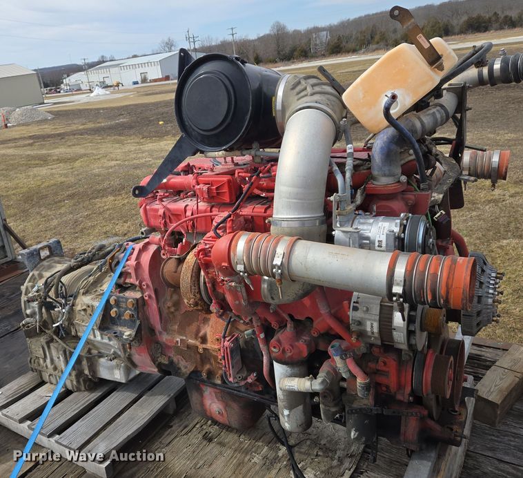 image for item DS5277 Cummins ISX 12 engine