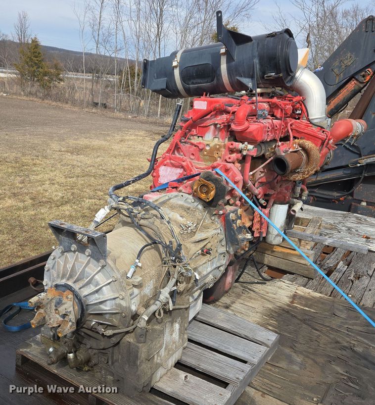 image for item DS5277 Cummins ISX 12 engine