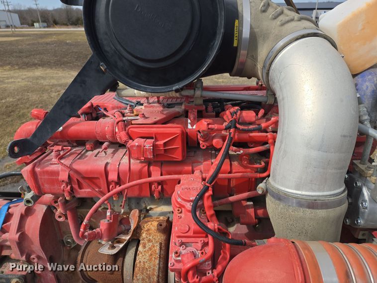 image for item DS5277 Cummins ISX 12 engine