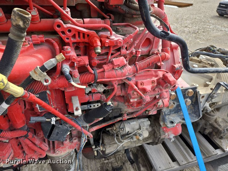 image for item DS5277 Cummins ISX 12 engine